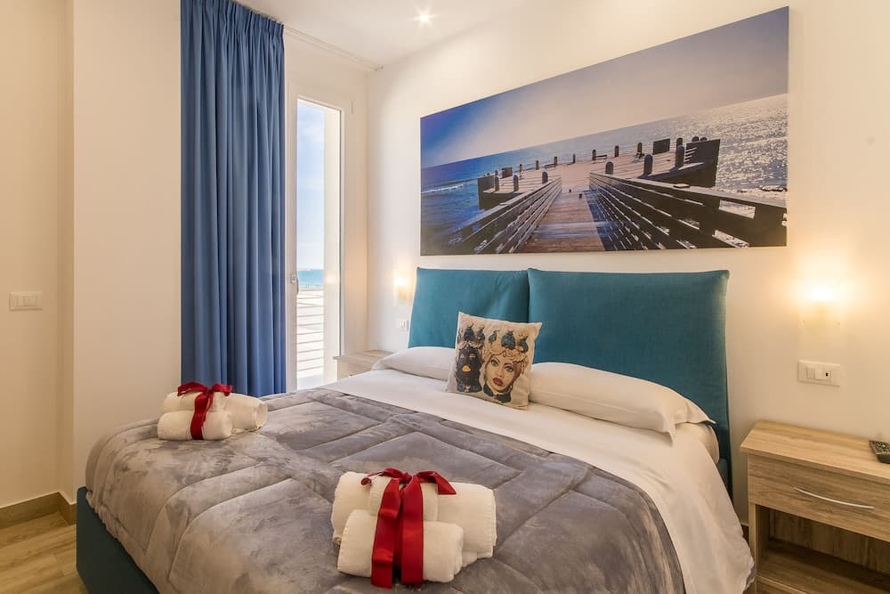 Perla Apartment On Sea Shore