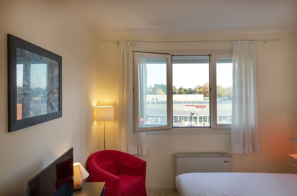 HouSmart San Lazzaro Salvo D'Acquisto 16