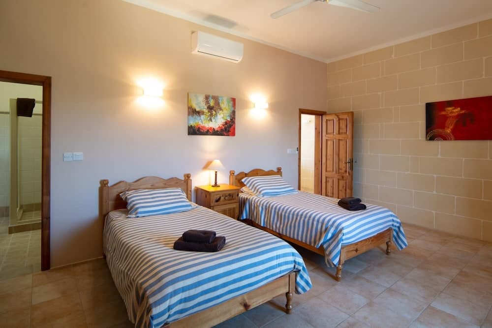 Sophia - Ghasri Holiday Home