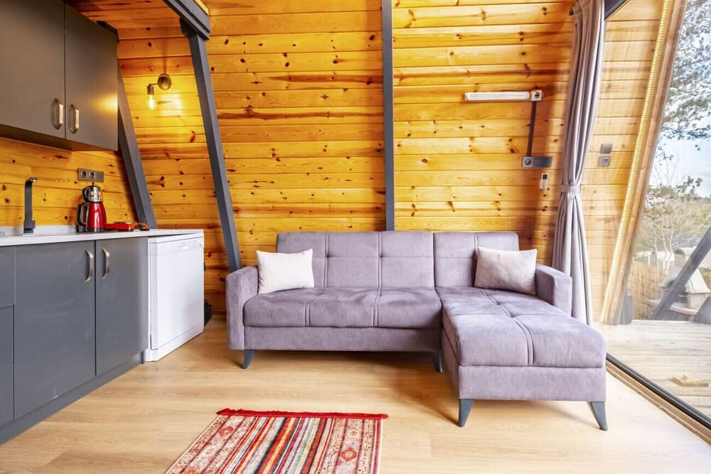 Enchanting Bungalow With Jacuzzi in Sapanca