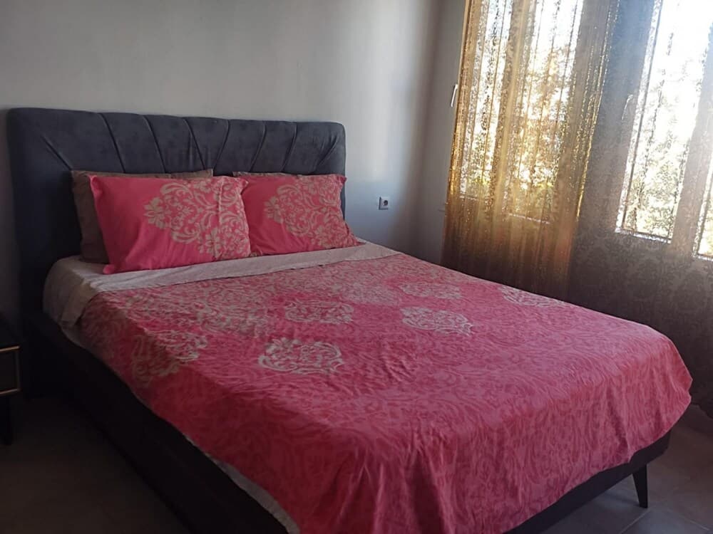 Dreamy Villa With Shared Pool and Garden in Hatay