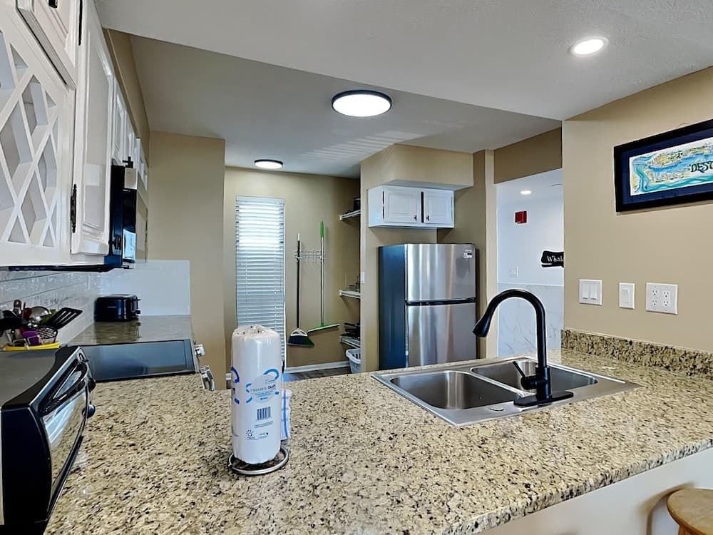 Emerald Towers II by Southern Vacation Rentals