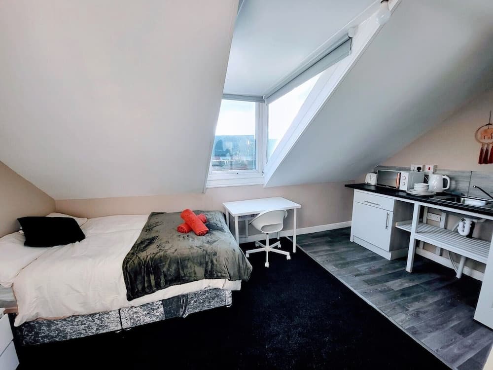 Easy Living Nottingham - Burns Street