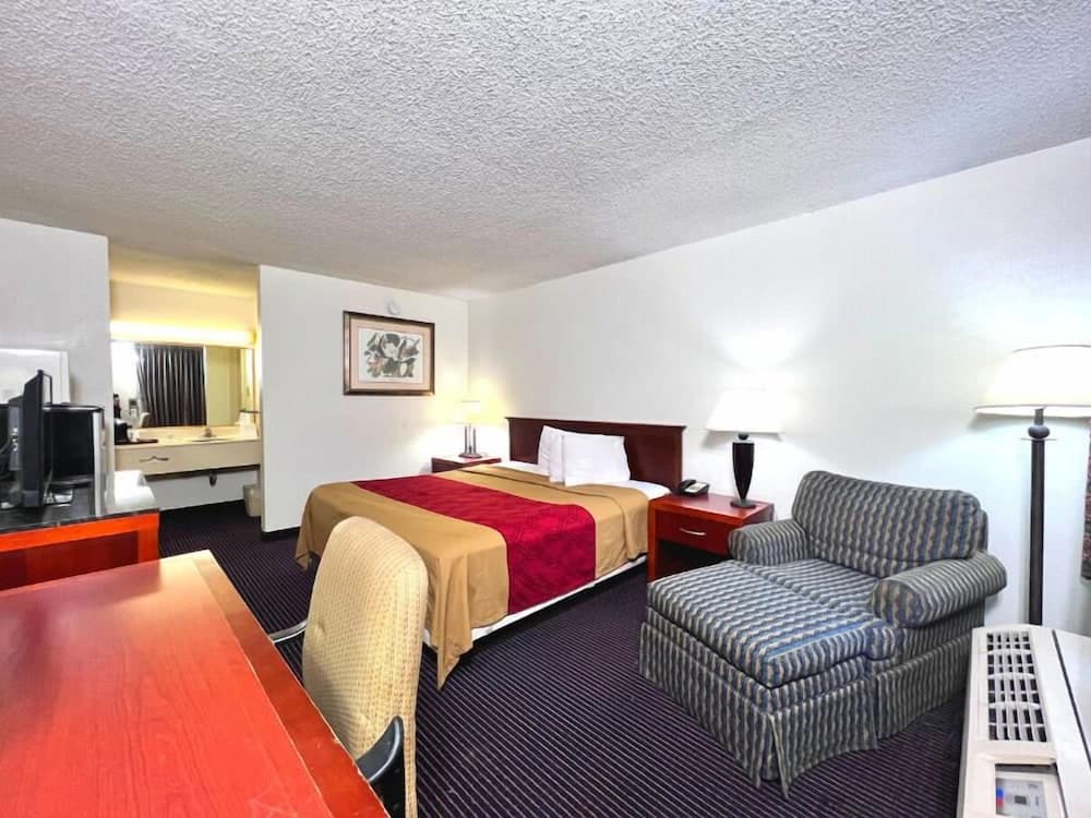 Heritage Inn and Suites