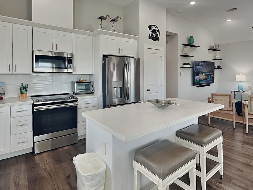 Sandy Haven by Ryson Vacation Rentals