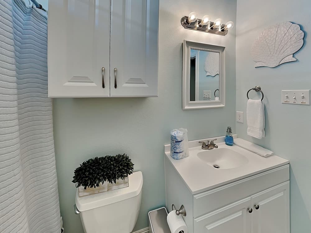 Barnacle House by Miss Kitty’s