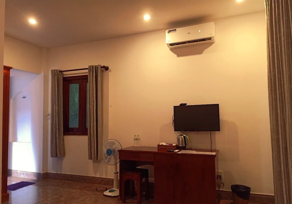 Hong Bin Bungalow Resort