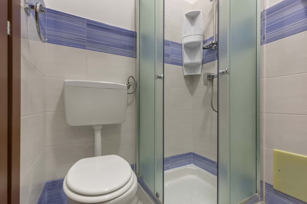 2215 Villetta Enea - Mono 2 by Barbarhouse