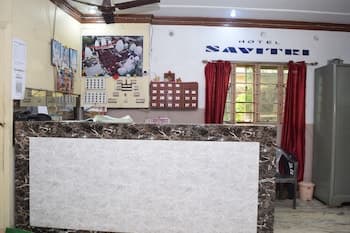 Hotel Savitri