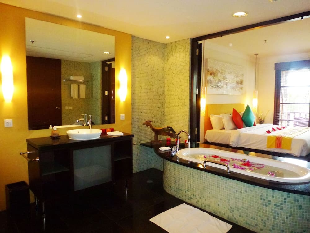 "nusa Dua Luxury 2 Bedroom Apartment"