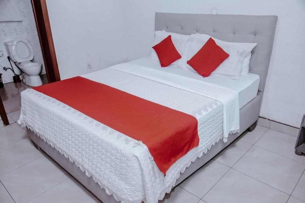 Martin Aviator Hotel