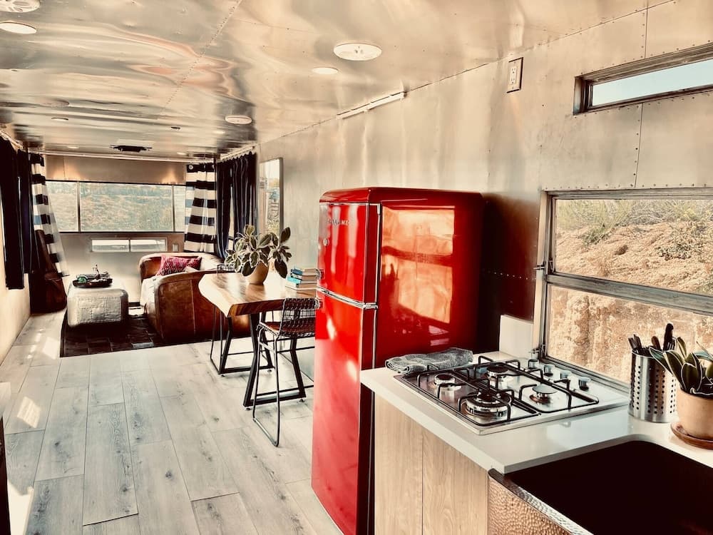 air Vinyasa Wineries Fire Pit Pool