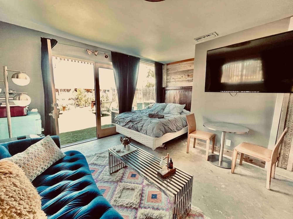 Earth Vinyasa Poolfire Pit Nearby Vineyards