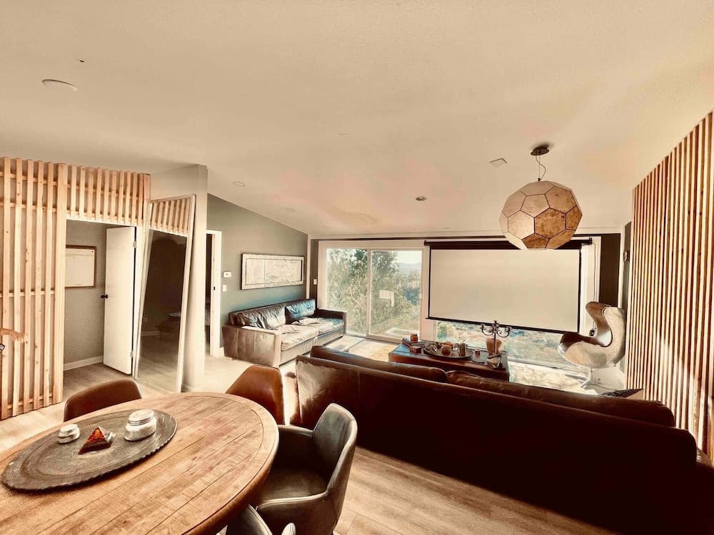 Boulder Ranchhot Tubprojectorsmall Pool