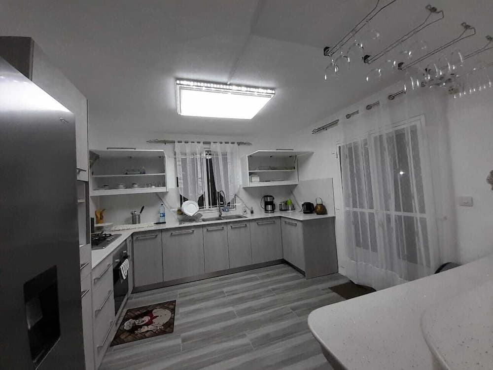 Villa Santa Avec Piscine