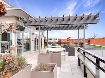 Waterfront Victoria - Rooftop Patio BBQ GYM