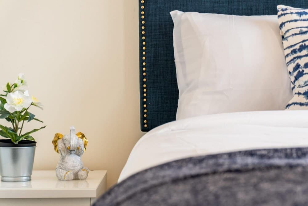 Cozy Downtown Loft Rooftop Patio BBQ Gym Coffee