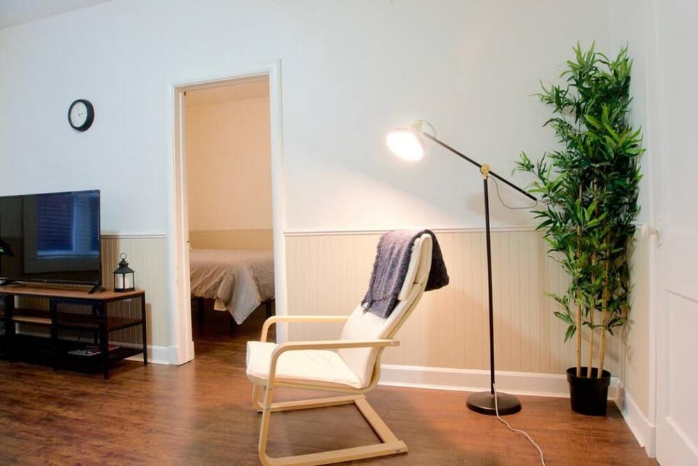 Comfy Downtown MJ Apartment w Parking Coffee Wifi