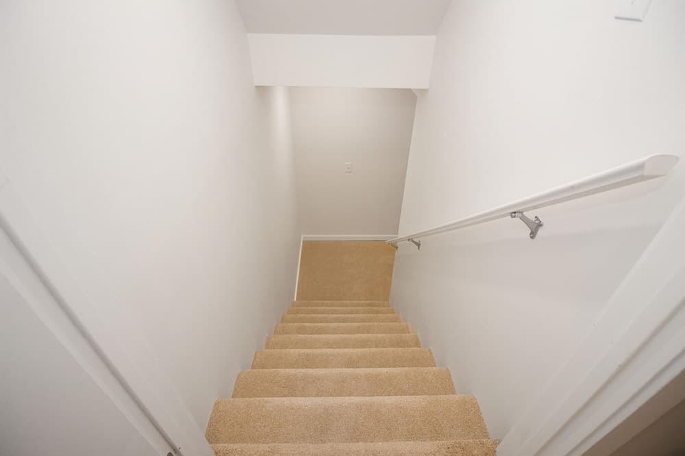 Modern and Comfortable Townhouse in South Winnipeg