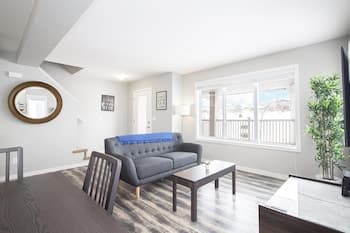 Stunning 3 Bedroom Townhouse