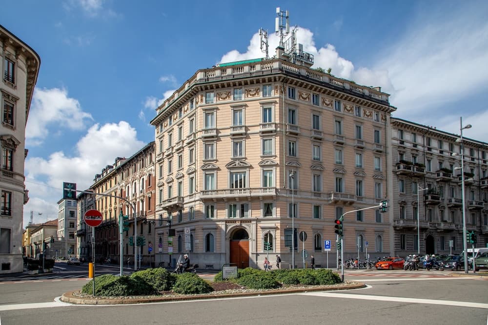 hotel image