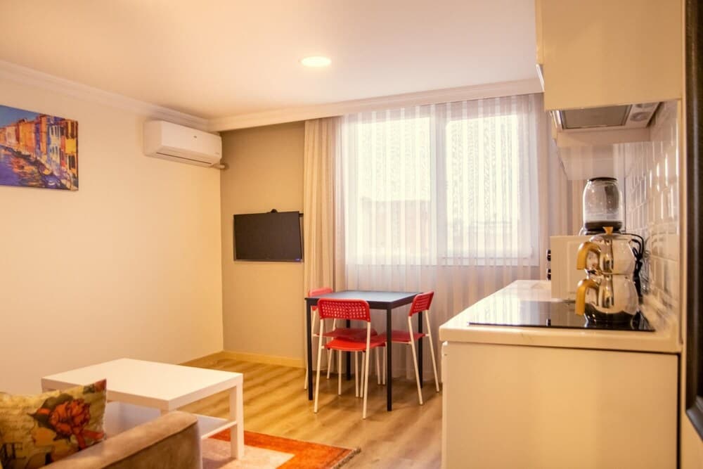 Centrally Located Flat Near Kulturpark Izmir