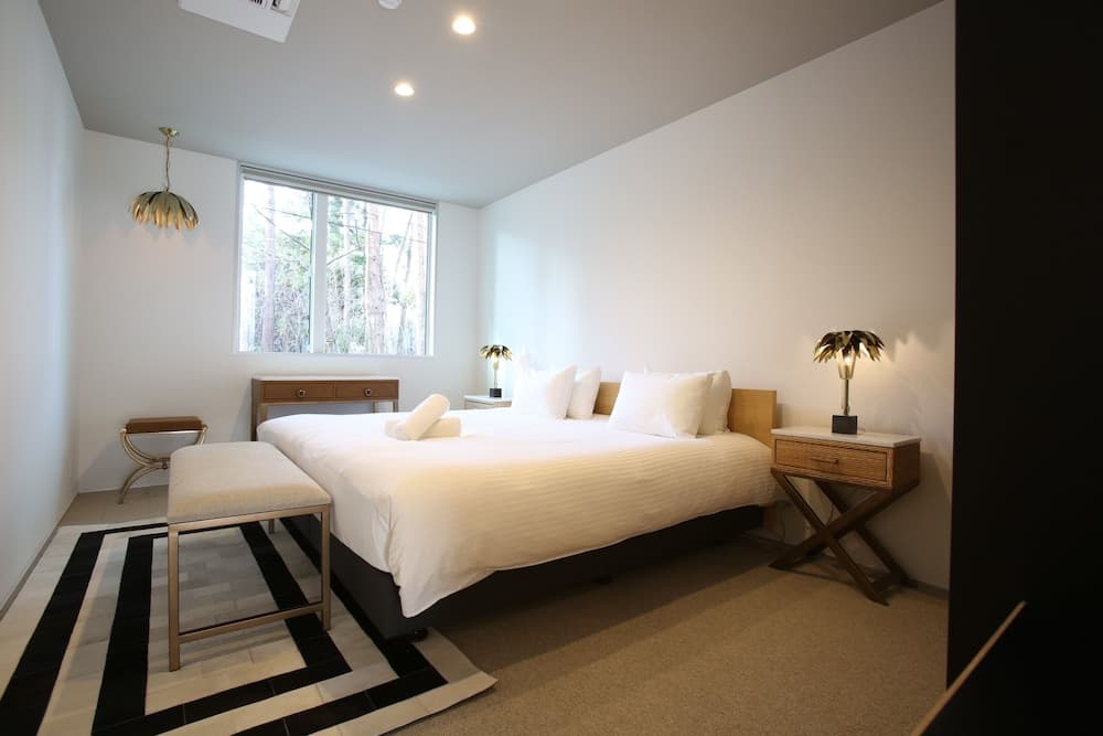 The Moo by The Hakuba Collection