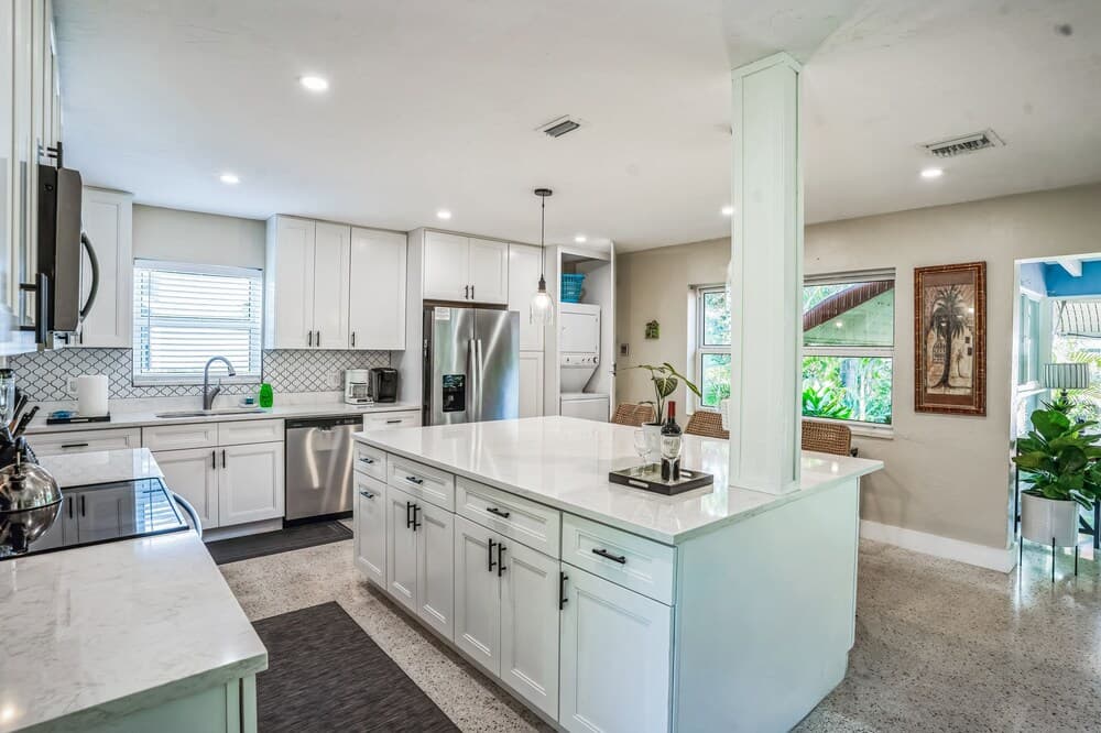 Beautiful Comfy Home With Private Hot Tub Close To Beach 2 Bedroom Home by RedAwning