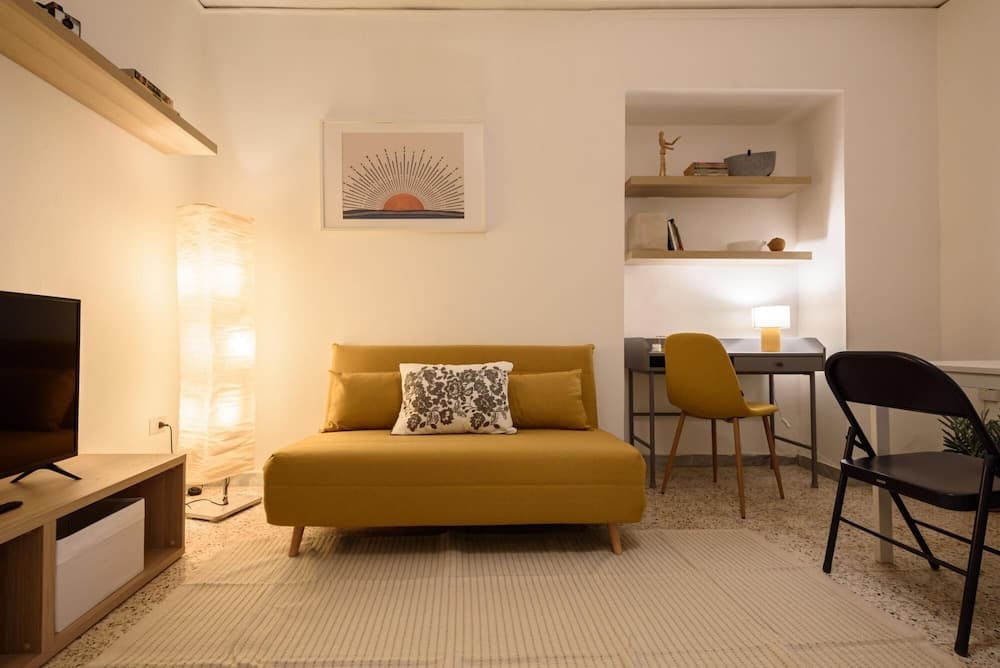 Piazza Ges e Maria 4