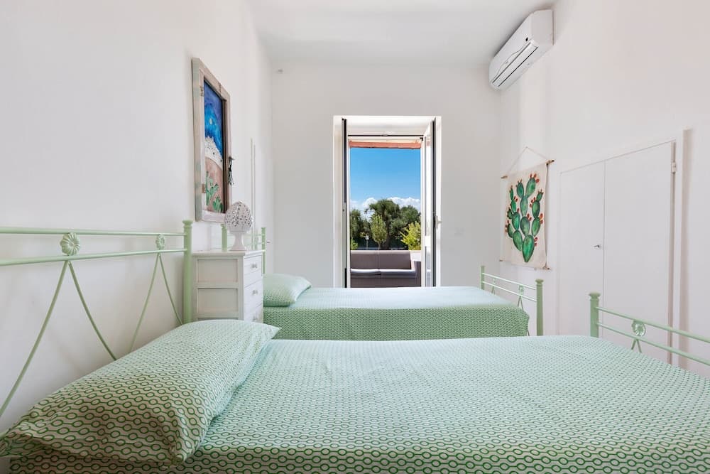 2077 Villa Giordano by Perle di Puglia