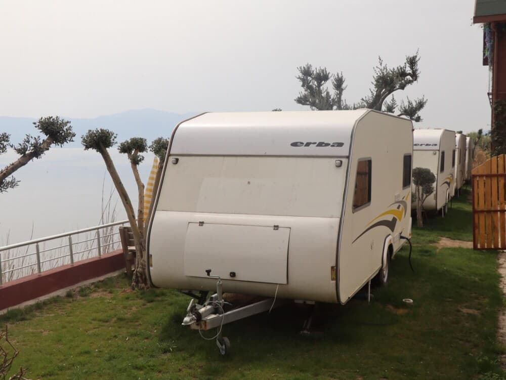 Cozy Caravan Surrounded by Nature in Iznik Bursa