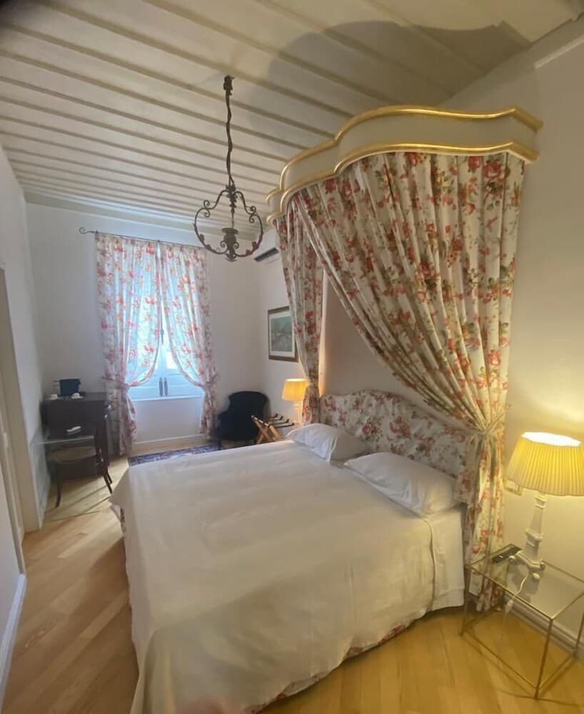 Palazzo Cherubini - Pools & Wellness