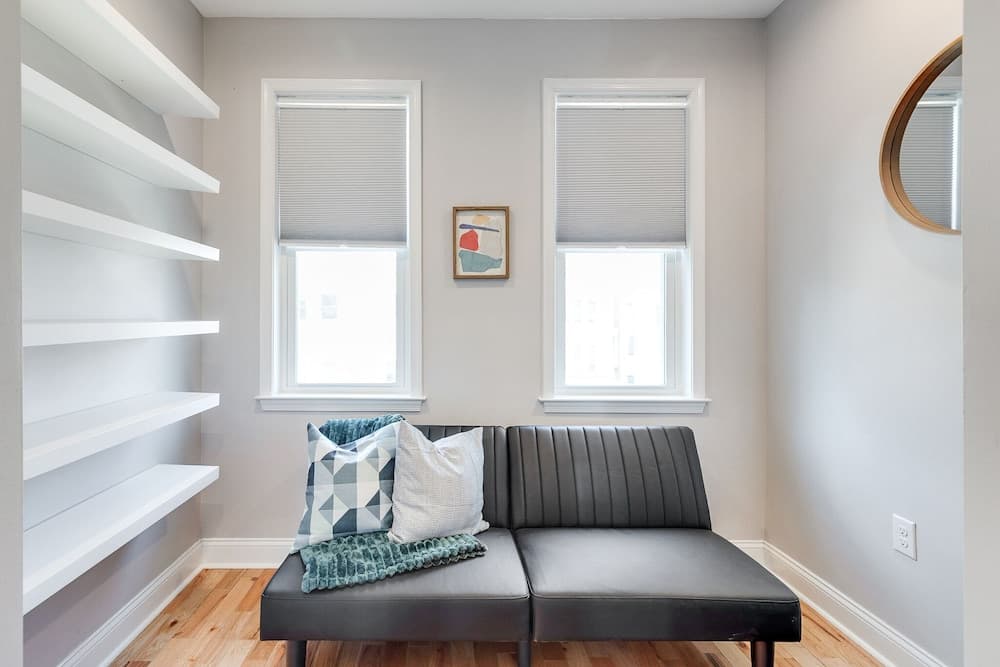 Trendy Fairmount Gem Roof Deck