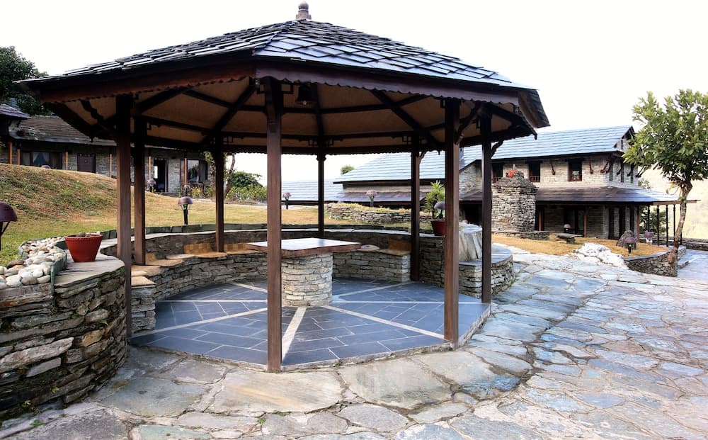 Mountain Lodges of Nepal - Tomijong