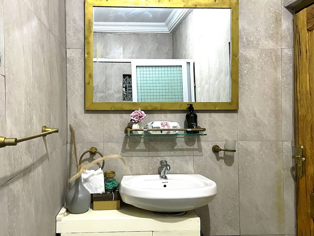 Tamani - Your Home Away From Home