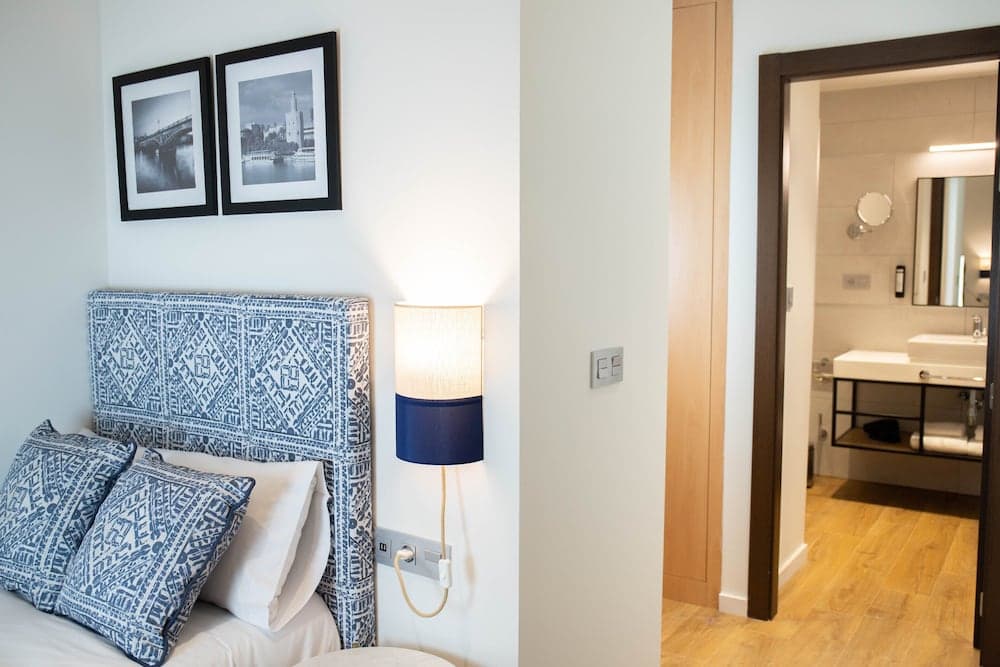 nQn Aparts & Suites Sevilla