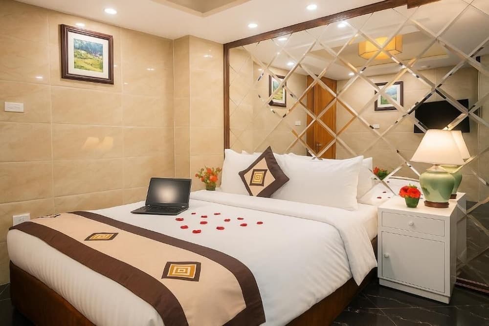 Hanoi Sena Hotel & Travel