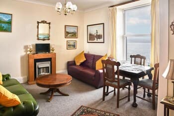 Host Stay Freshwater River View