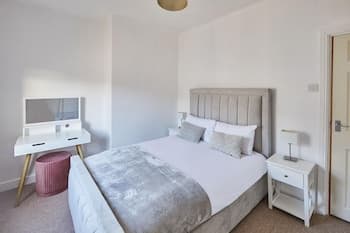 Host Stay Saltburn Edge