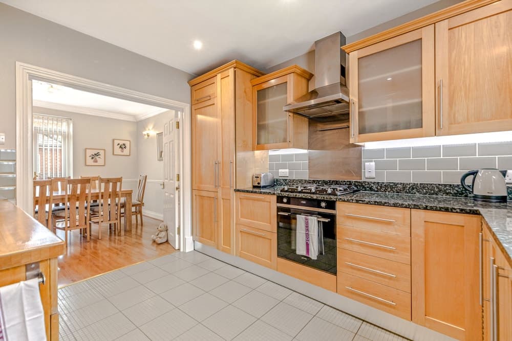 Olive Tale - From 225 Per Night