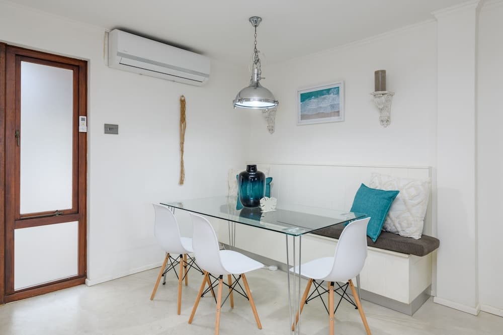 San Lameer Villa Rentals 2818