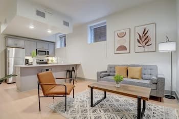 FRONTDESK Myers Medical Lofts Downtown Louisville