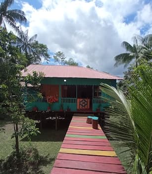 Hostal Búho Amazonas Tours - Hostel
