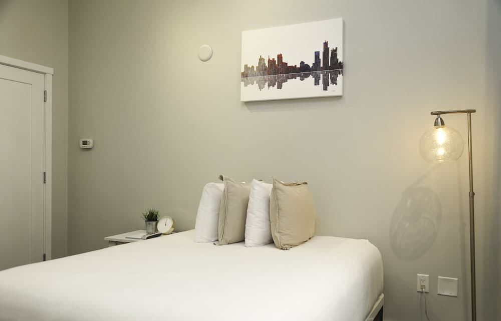 Maverick Suites at 245 Newbury St