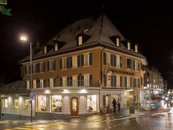 Hine Adon Aparthotel