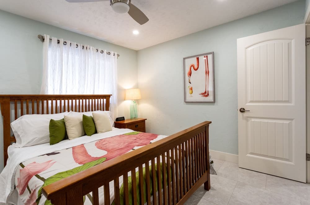 Orangina Vacation Rental