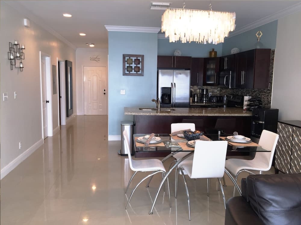 Luxury Condo at Venito