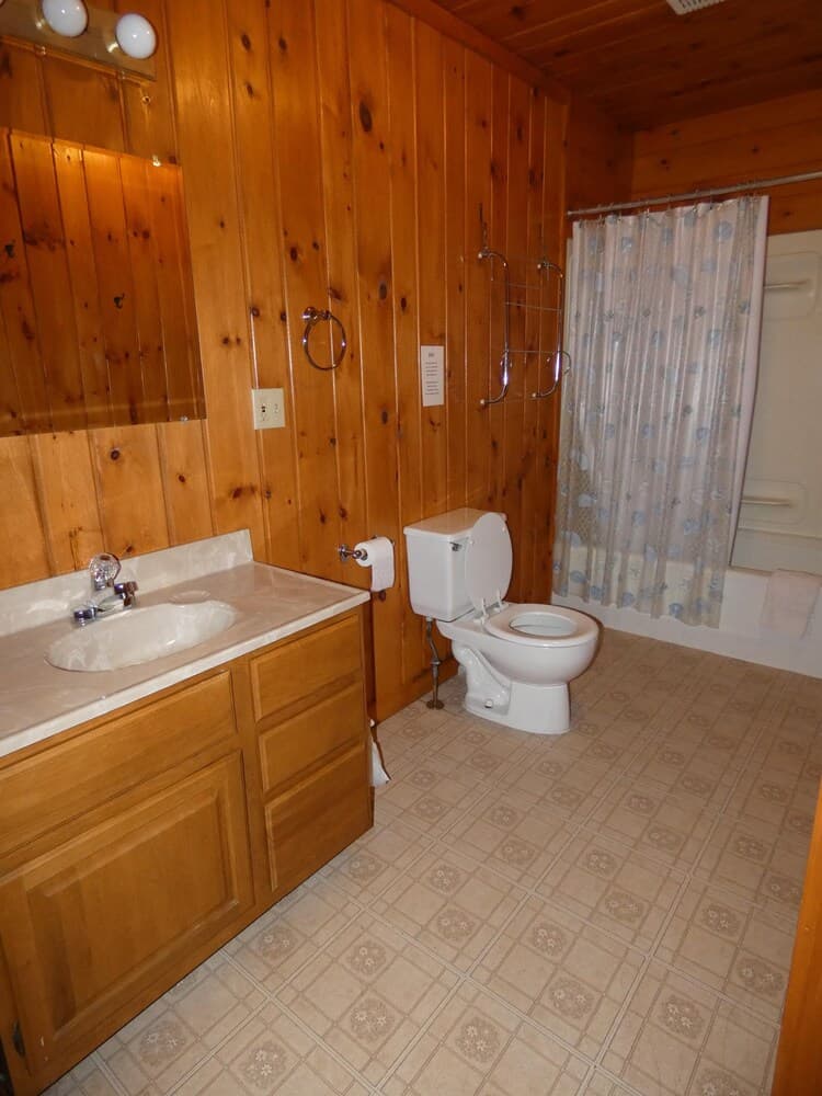 Old Stoney's, Walleye