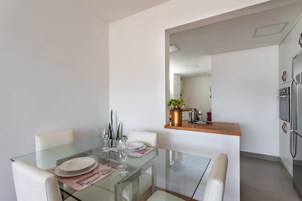 Comfort and Elegance in Ipanema Bt1206