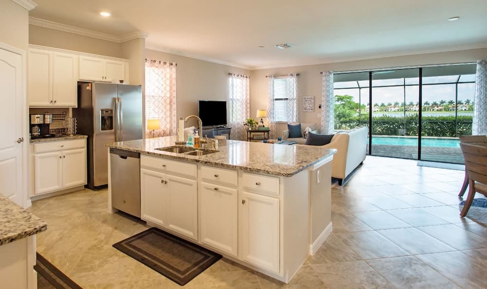 Artesia Vacation Rental